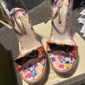 jimmy choo floral print wedge (size 39)
